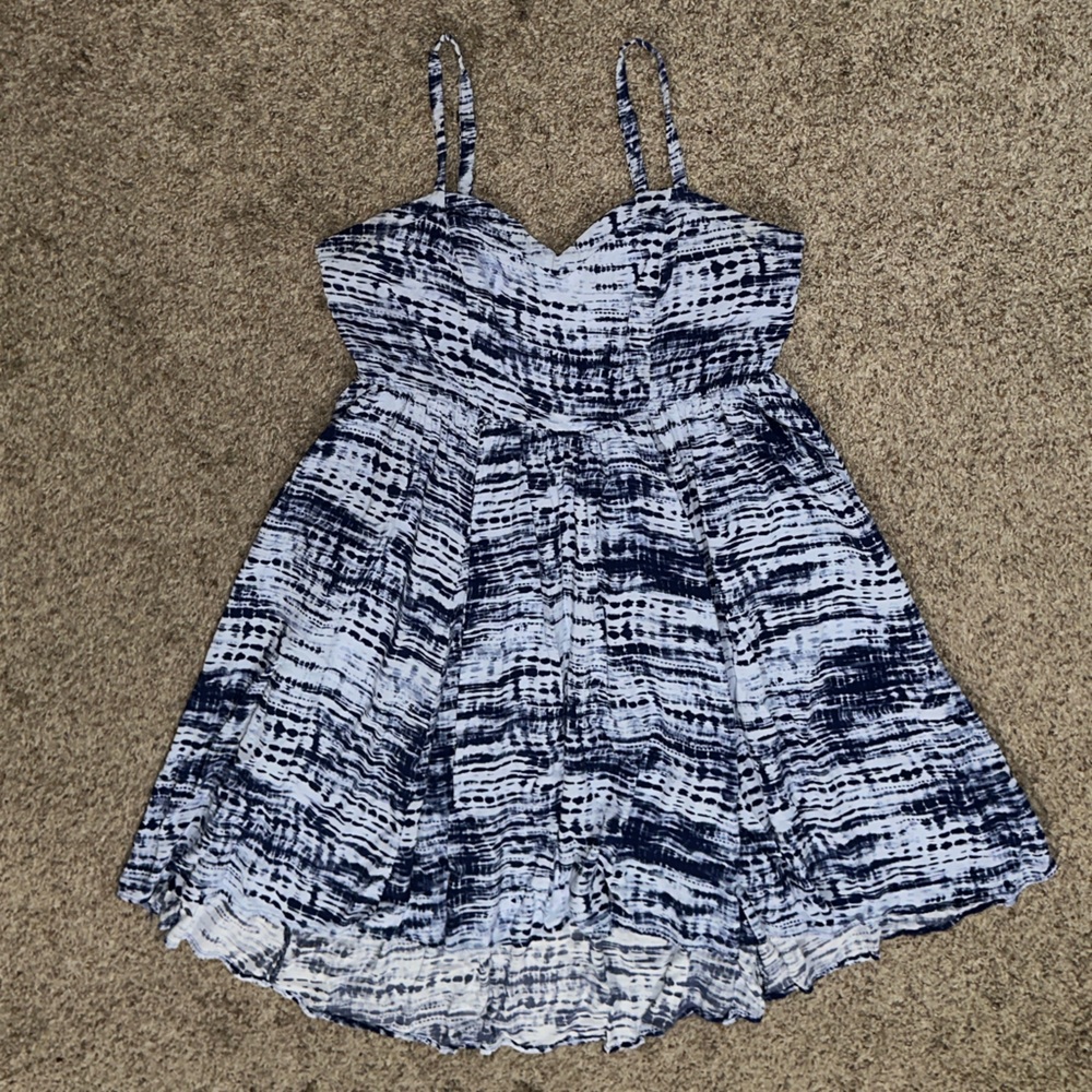 Torrid Size:2  Blue and White Casual Dress
